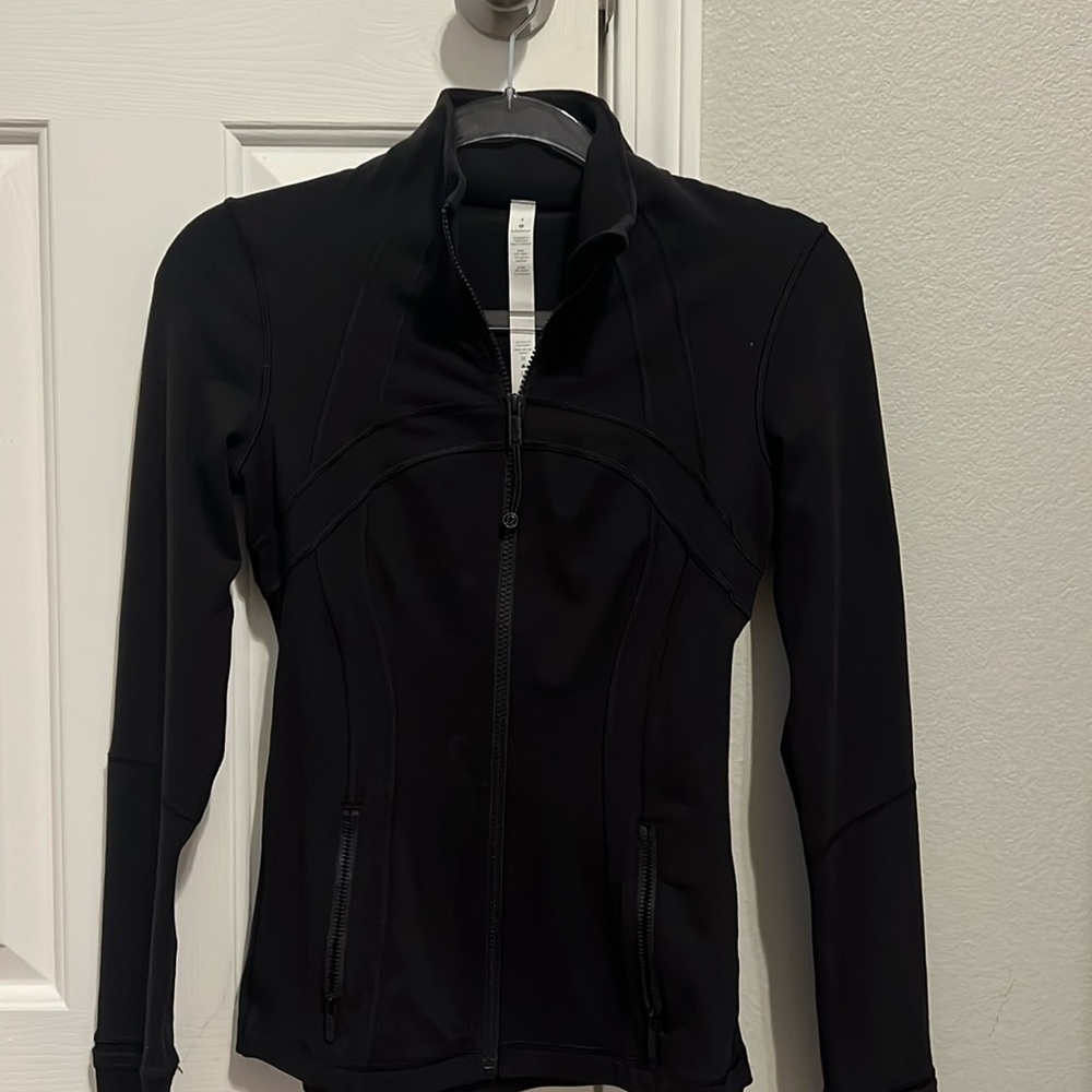 Lululemon Define Jacket- Size 4